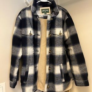 American Eagle Outfitters Navy and White Plaid Jacket
